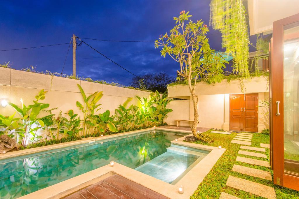 Villa Tepi Sungai Legian Quarto foto