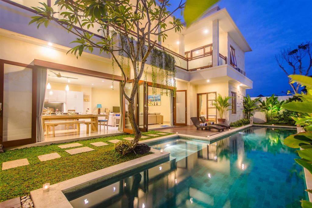 Villa Tepi Sungai Legian Quarto foto